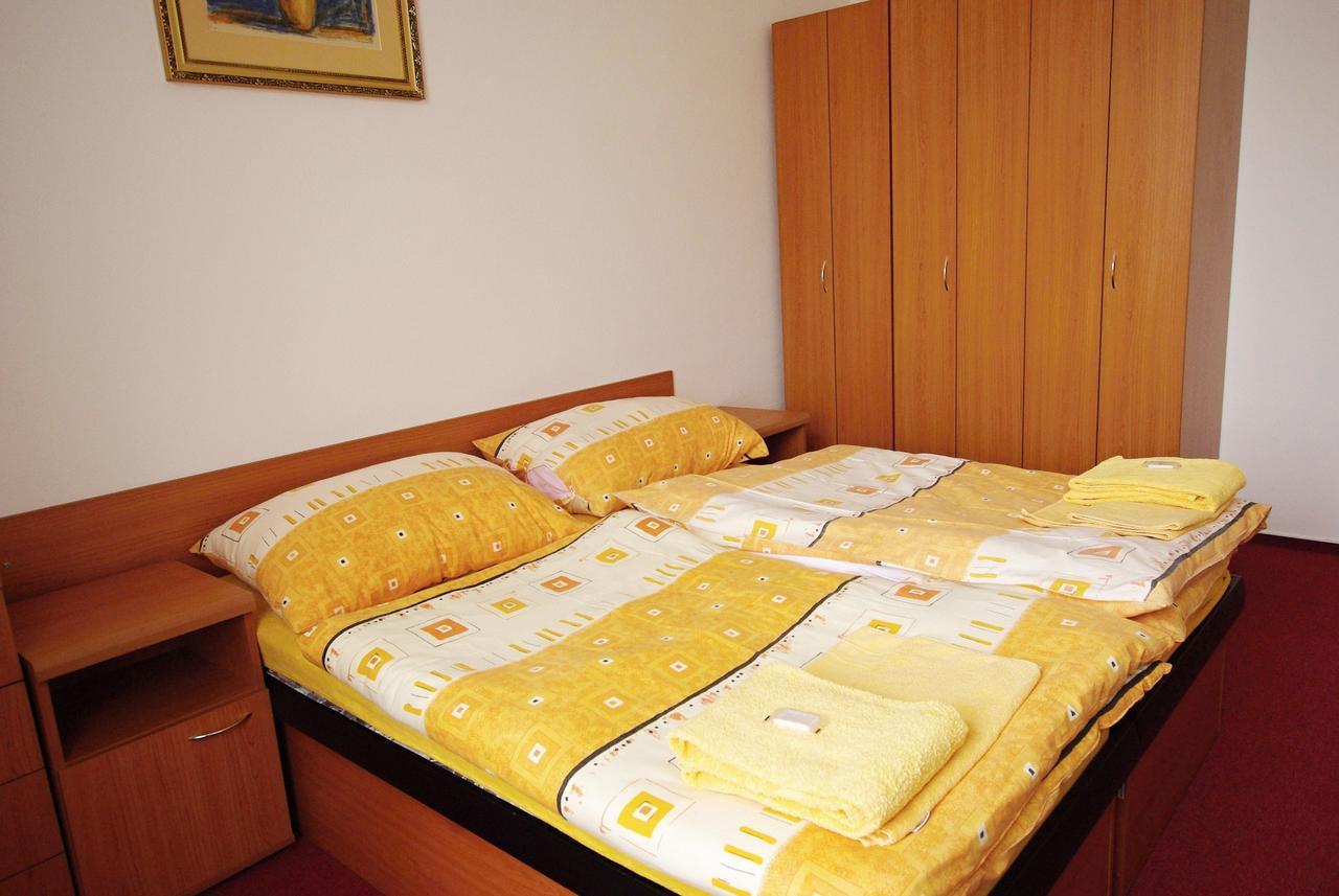 Koleje Zamecek Hotel Lednice Luaran gambar